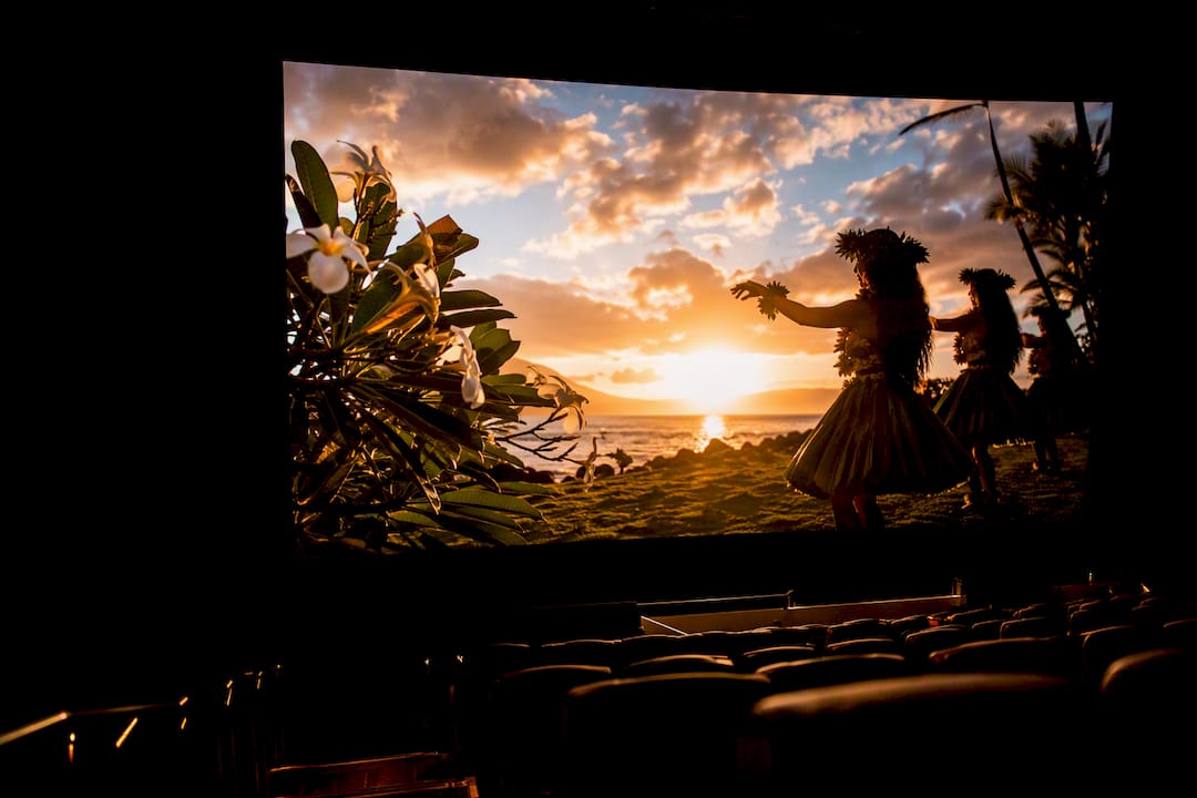 Immersive Hawaiian cultural visuals in theater